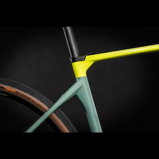 CUBE Nuroad C:62 Race 2021 gravel grinder CUBE Nuroad C:62 Race 2021 gravel grinder
